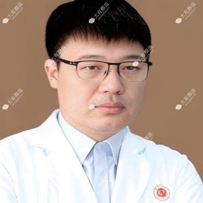 王忠磊