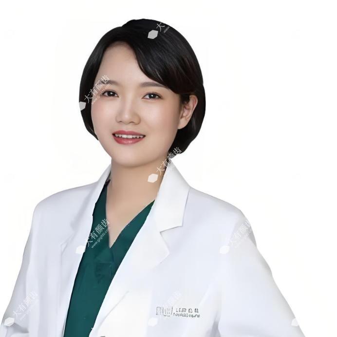 原辉婷