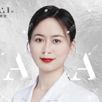 杨伦凤