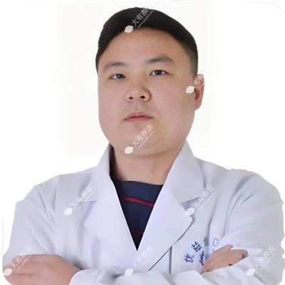 武汉优益佳口腔医院杨丕波医生简介