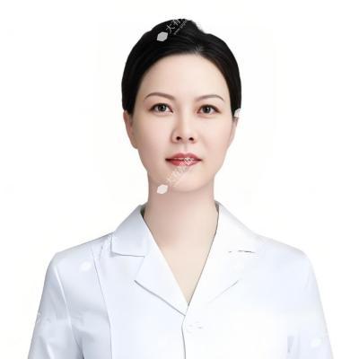 尹东方