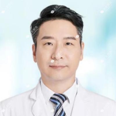 白云