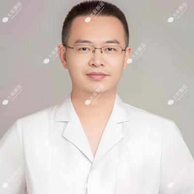 张志国