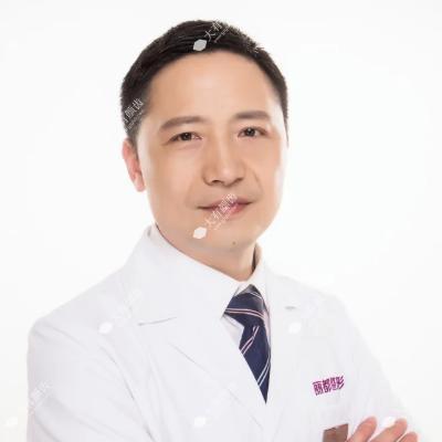 陈三群