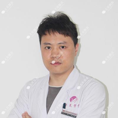 何元飞