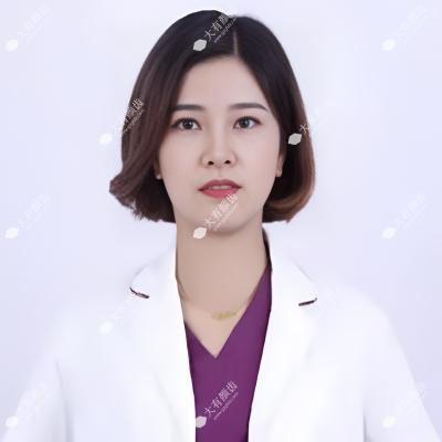 赵梅霞