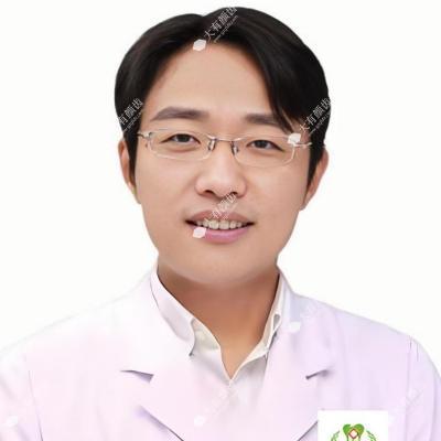 梁启强