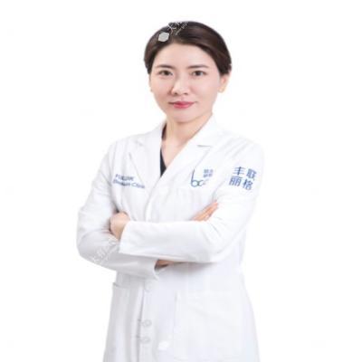 师丽丽