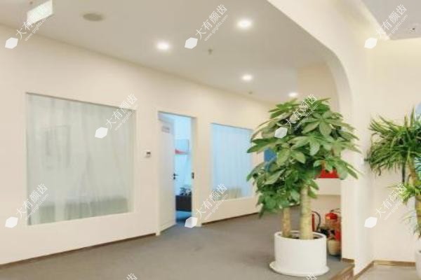 南宁华美整形口腔医院.jpg