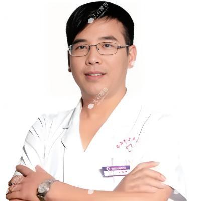 李德新