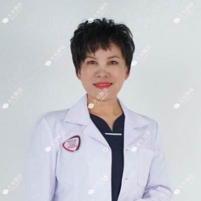 姚冰