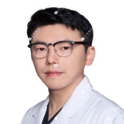殷嘉佳