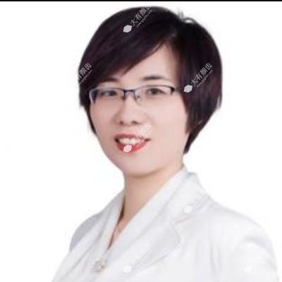 徐雪华